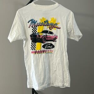 Graphic white T. Size small
